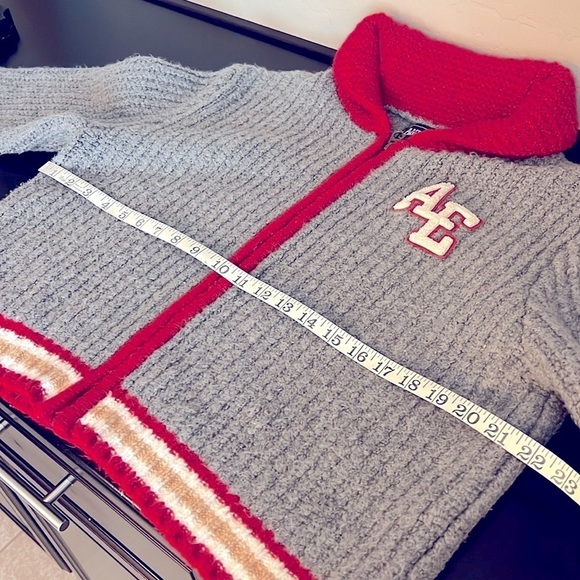 American Eagle Y2K Vintage Varsity full zip cardigan Sweater, grey and red,sz M - Picture 6 of 10